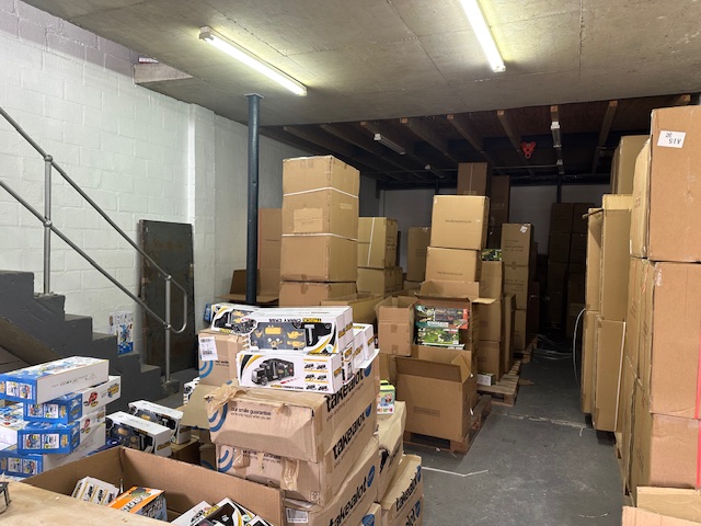 To Let commercial Property for Rent in Maitland Western Cape